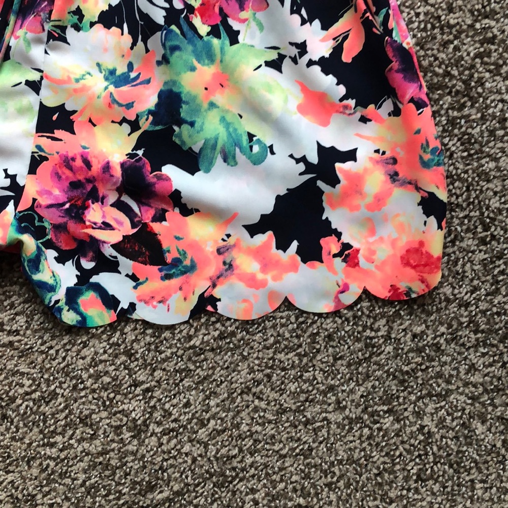 Romper - Picture 3 of 5